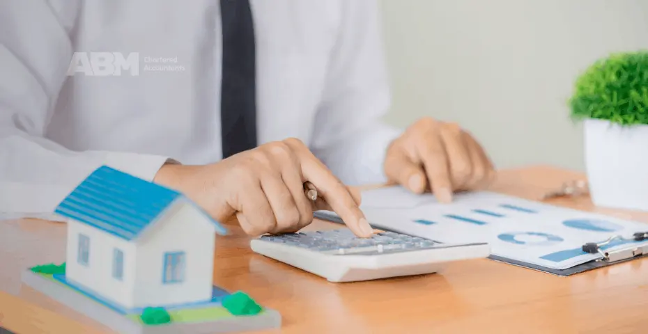 10 Ways a Property Accountant Can Save Your Money
